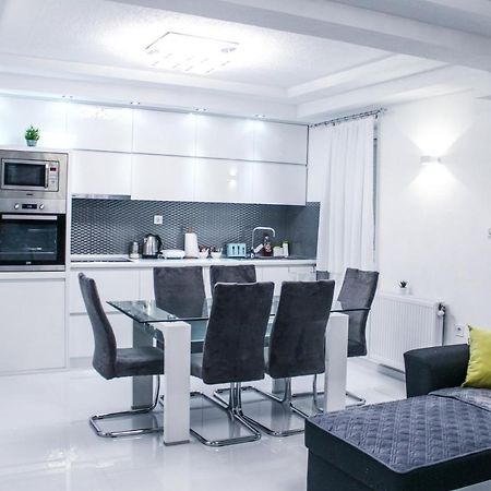 דמיר קאפייה Asteris Apartments מראה חיצוני תמונה