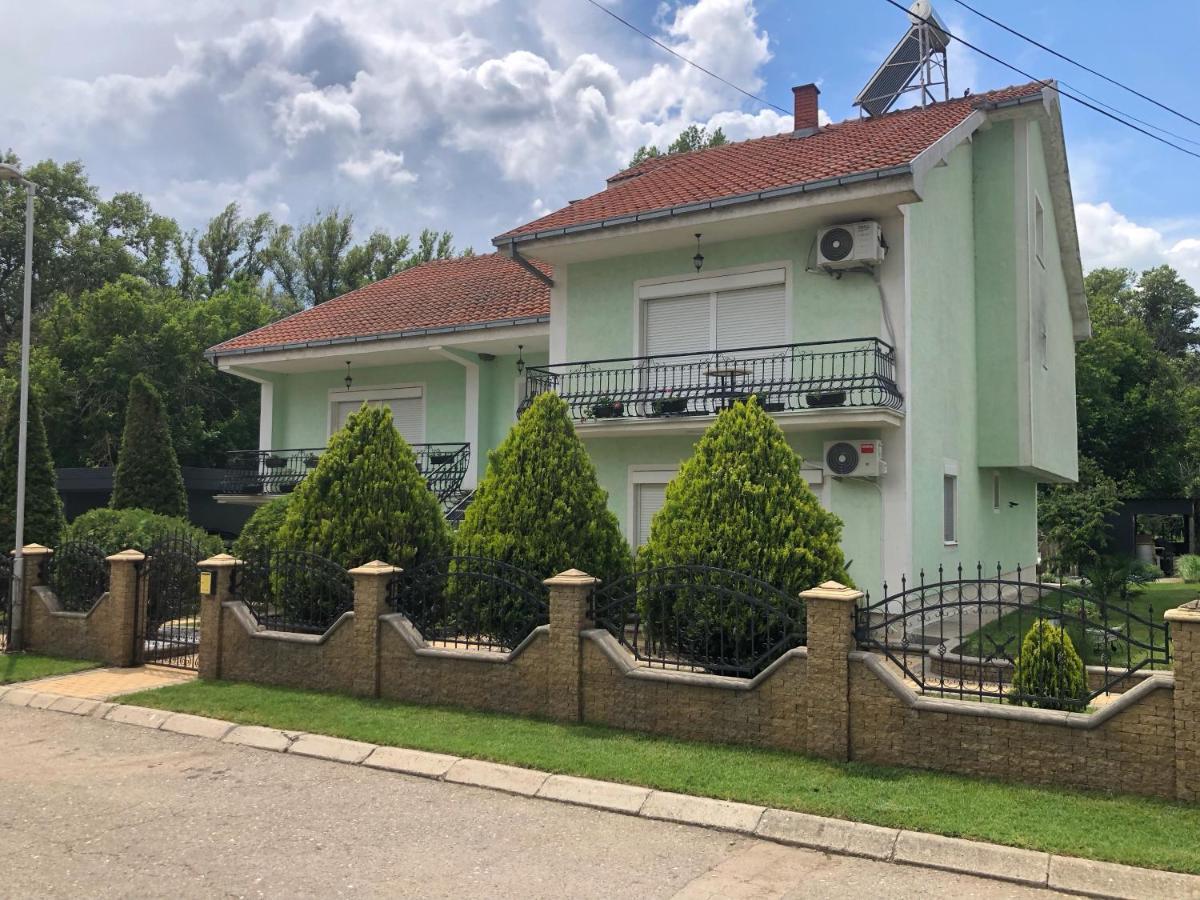 דמיר קאפייה Asteris Apartments מראה חיצוני תמונה