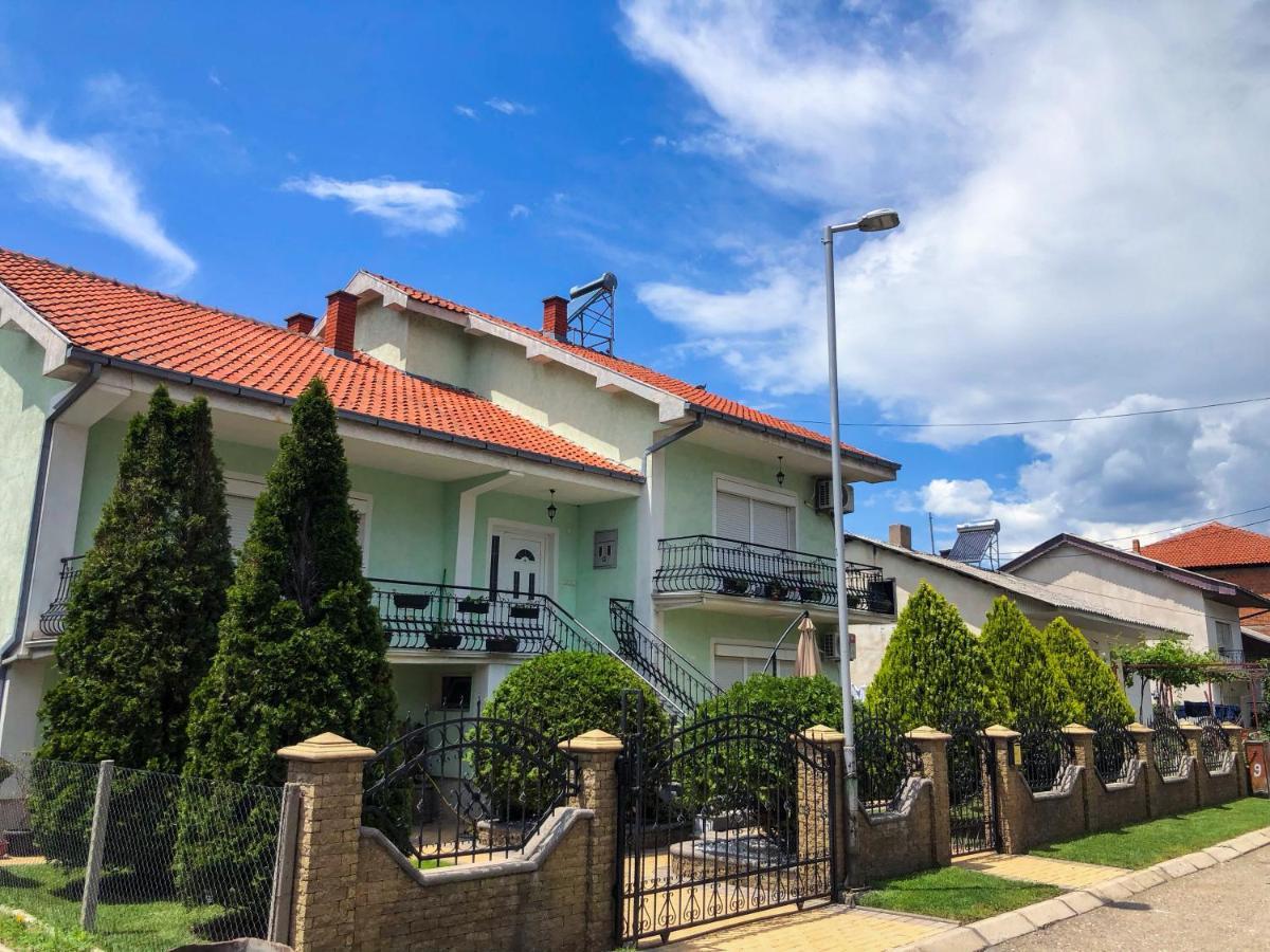 דמיר קאפייה Asteris Apartments מראה חיצוני תמונה