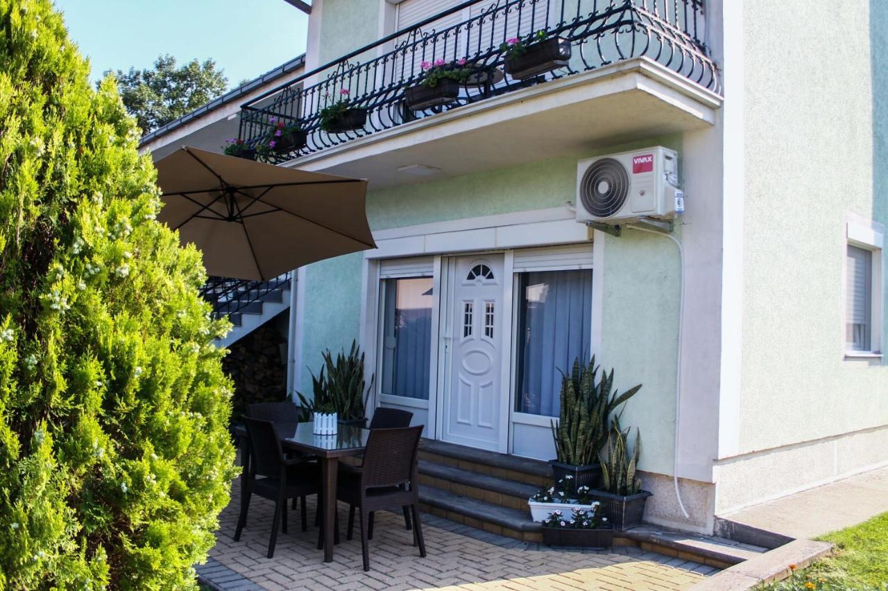 דמיר קאפייה Asteris Apartments מראה חיצוני תמונה