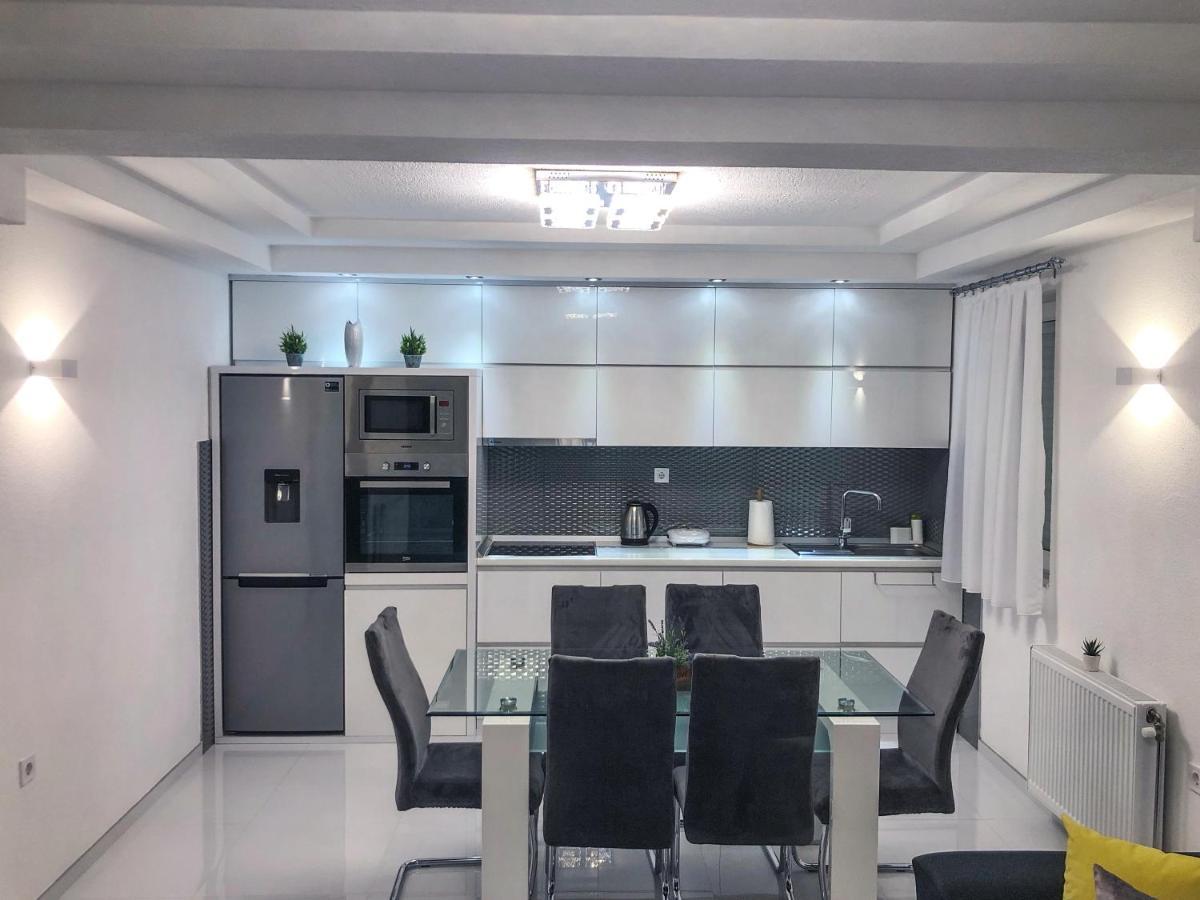 דמיר קאפייה Asteris Apartments מראה חיצוני תמונה